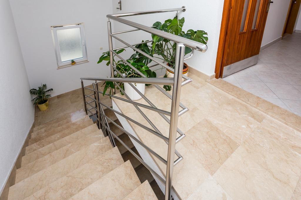 Apartments In Villa Top Τρογκίρ Εξωτερικό φωτογραφία