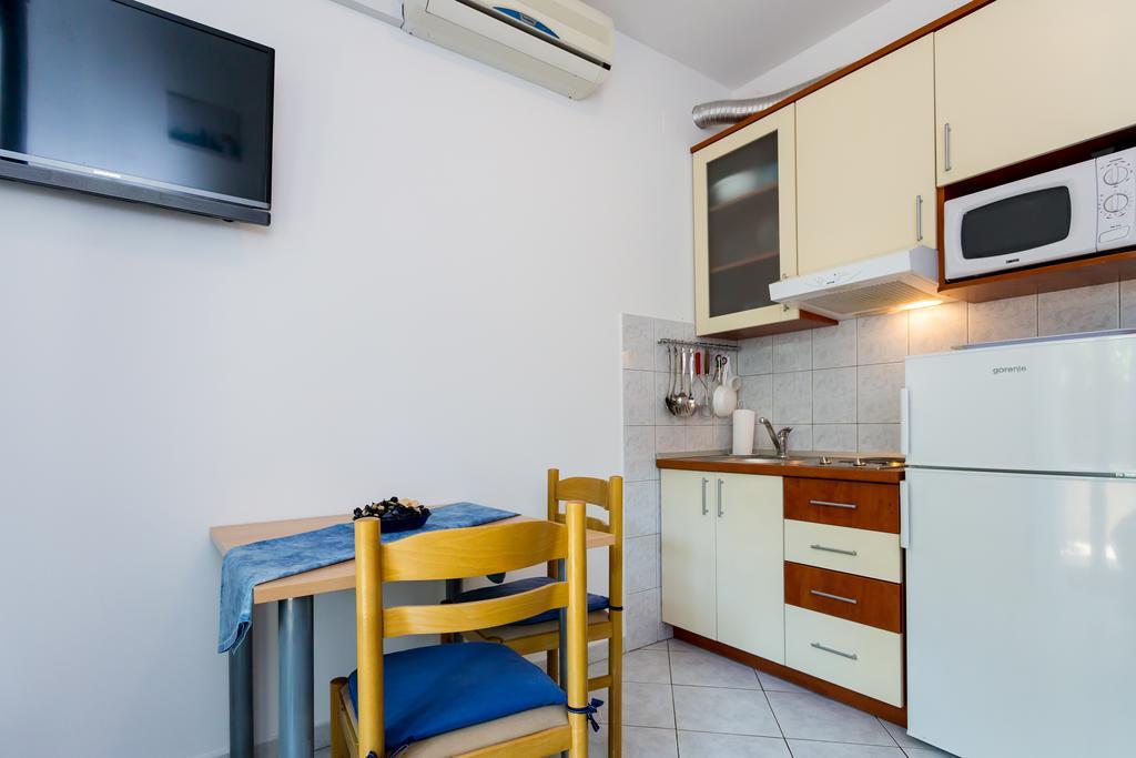 Apartments In Villa Top Τρογκίρ Εξωτερικό φωτογραφία