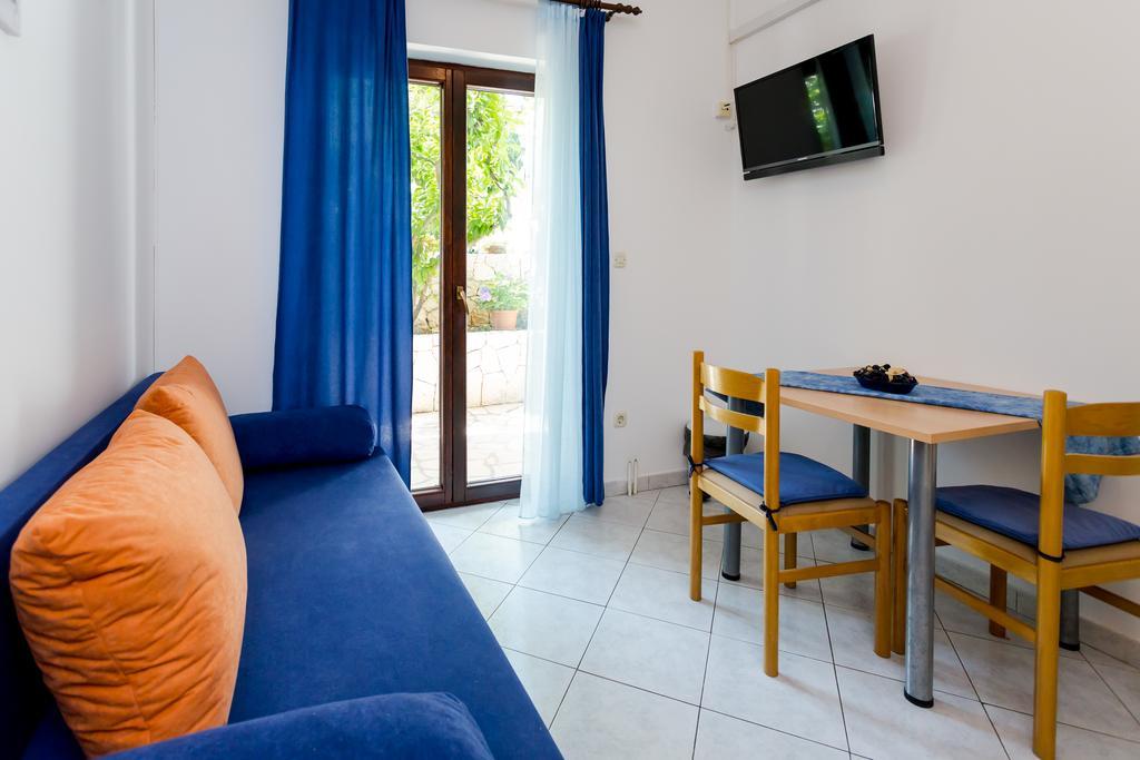 Apartments In Villa Top Τρογκίρ Εξωτερικό φωτογραφία