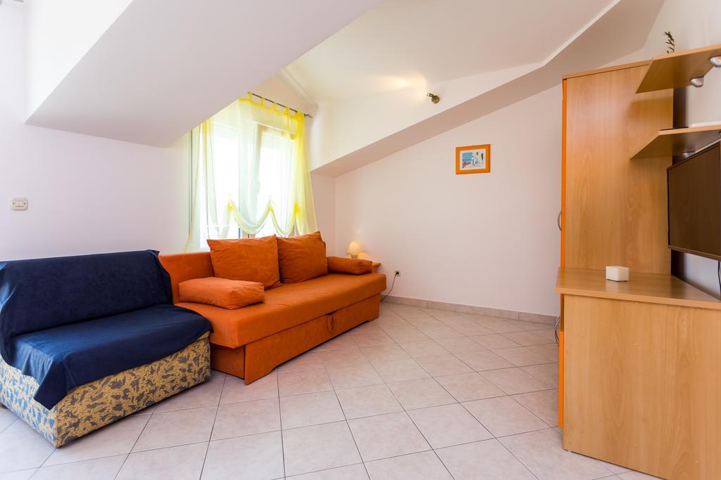 Apartments In Villa Top Τρογκίρ Εξωτερικό φωτογραφία