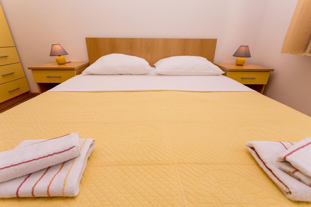 Apartments In Villa Top Τρογκίρ Εξωτερικό φωτογραφία